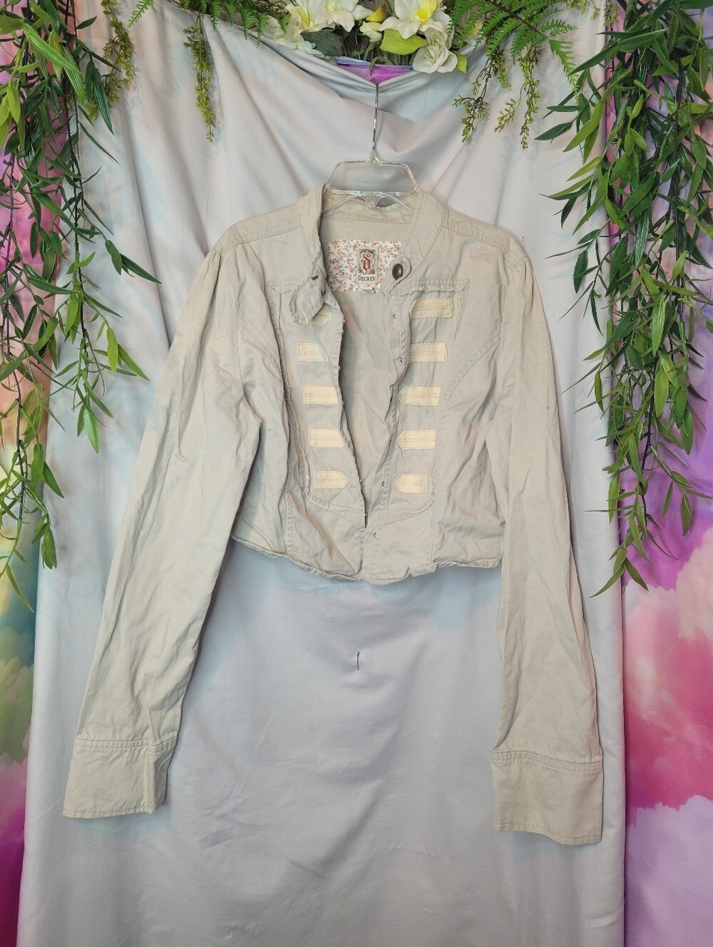 Light Beige Cropped Military-Style Jacket